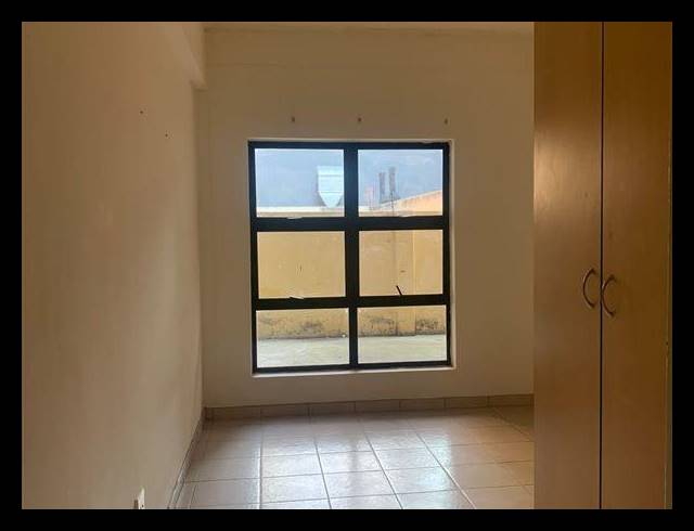 2 BEDROOM APARTMENT FOR SALE IN BRAAMFONTEIN WERF